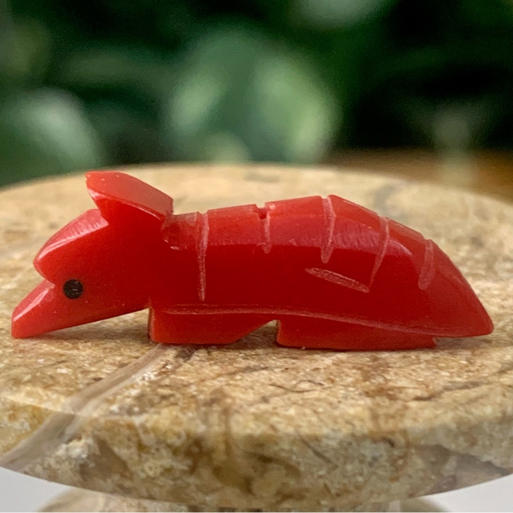 Vintage Coral Zuni Fetish Armadillo Bead Native American Carved Spirit Animal 1" - Picture 2 of 12